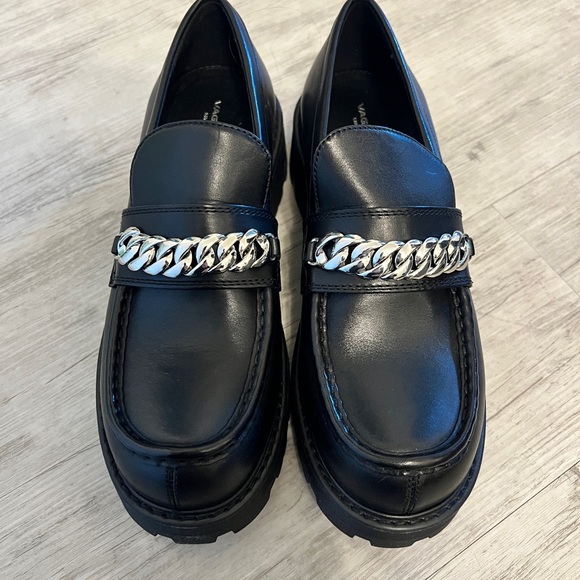 Vagabond Black Chunky Loafers with Chain Detail BRAND NEW - Picture 3 of 6
